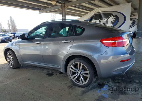 2011 BMW X6 M z USA, uszkodzony, nr VIN 5YMGZ0C50BLK13891